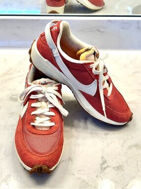 Nike Waffle Debut Vintage Salmon and  Cream Low-Top Sneakers